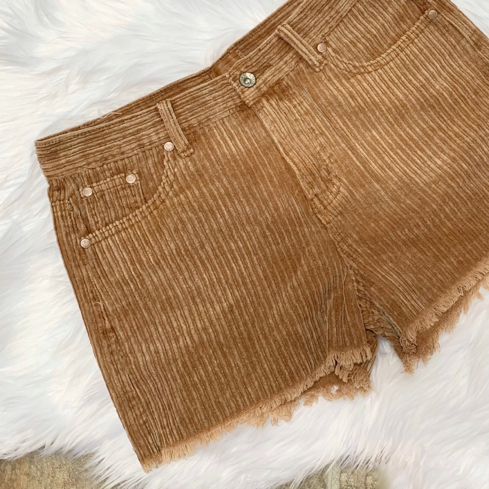 POL Camel Frayed Hem Corduroy Shorts - Picture 3 of 12